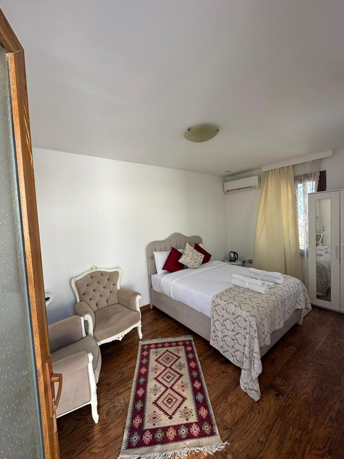 Lord'S Residence Boutique Hotel Kyrenia  Exteriér fotografie